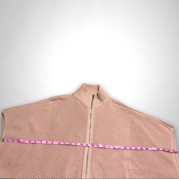 Please see new listing - Picture 9 of 11